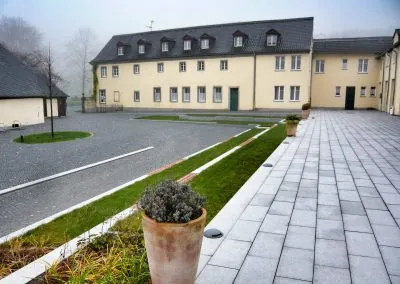 Betonfertigteile, Natursteinpflaster, Pflaster, Betonsteinplatten, Köln
